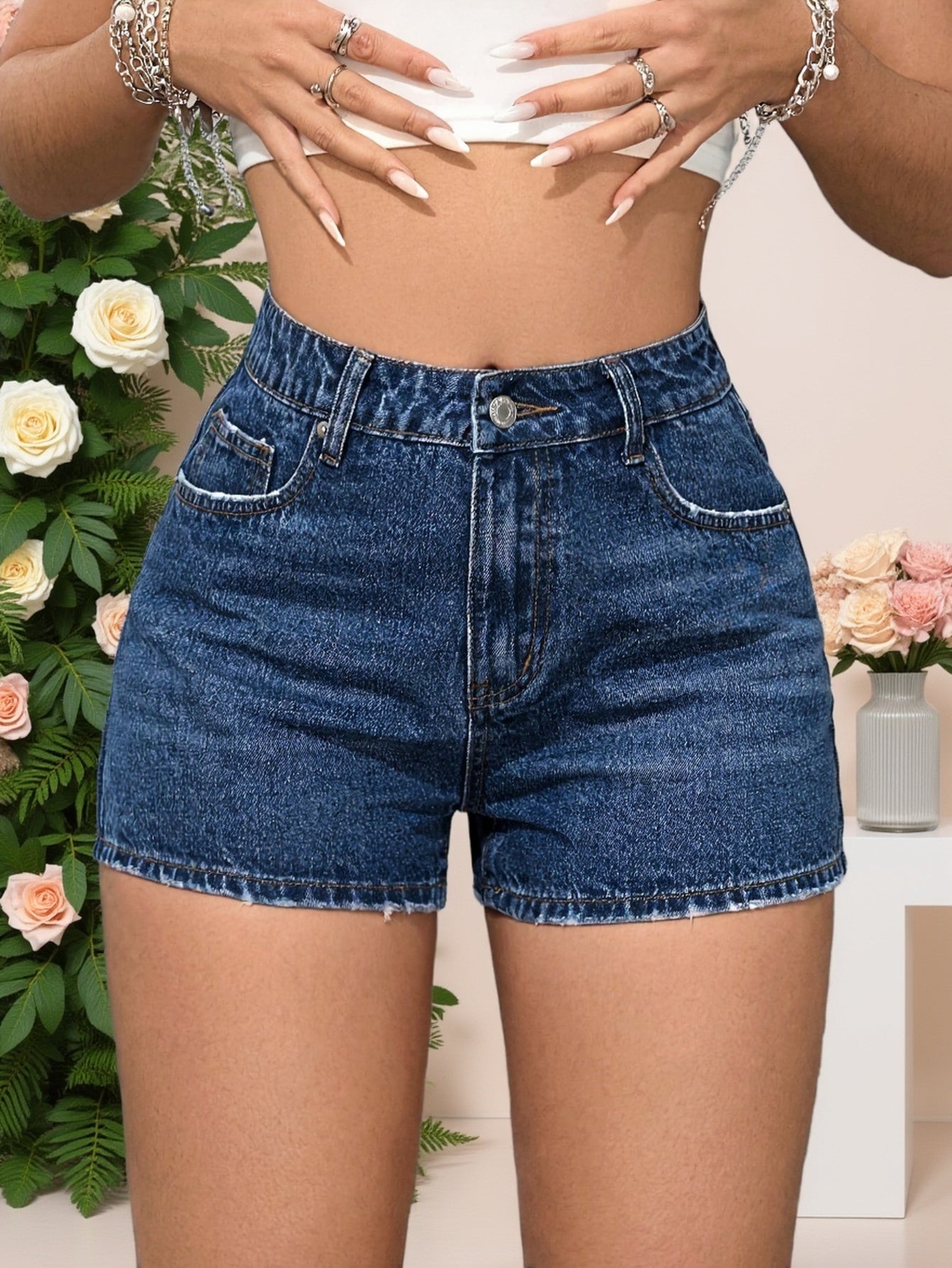 Women'S Dark Blue Denim Shorts with Pockets