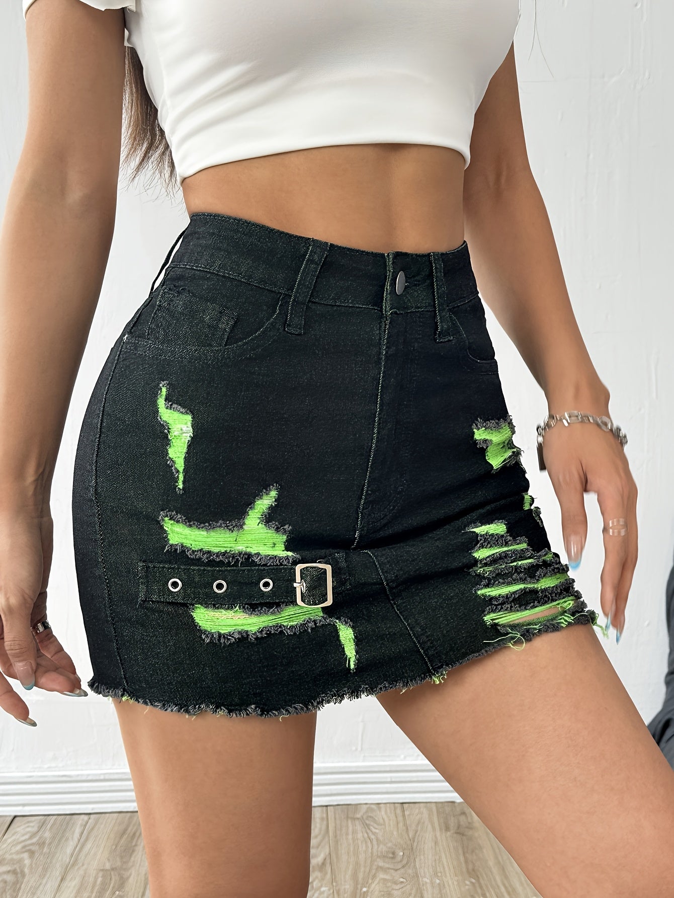 Cowgirl Outfit, American Retro Hole with Belt Wash Water Blue Hole Denim Skirt Summer Commuter Design Sense of Niche High Waist A-Line Bag Hip Skirt