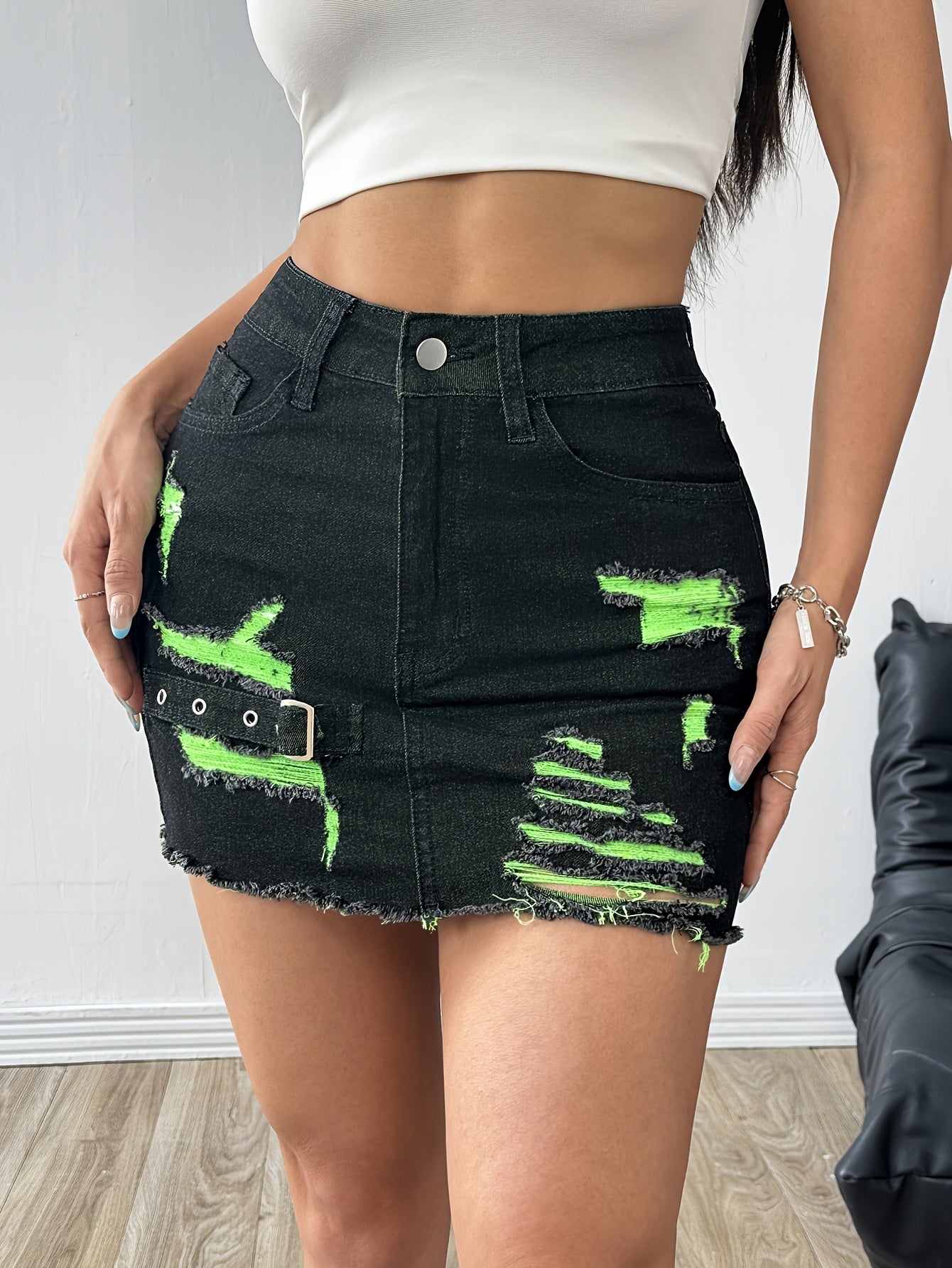 Cowgirl Outfit, American Retro Hole with Belt Wash Water Blue Hole Denim Skirt Summer Commuter Design Sense of Niche High Waist A-Line Bag Hip Skirt